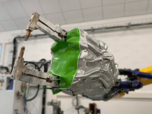 Protezione per pinza di robot per la saldatura.
